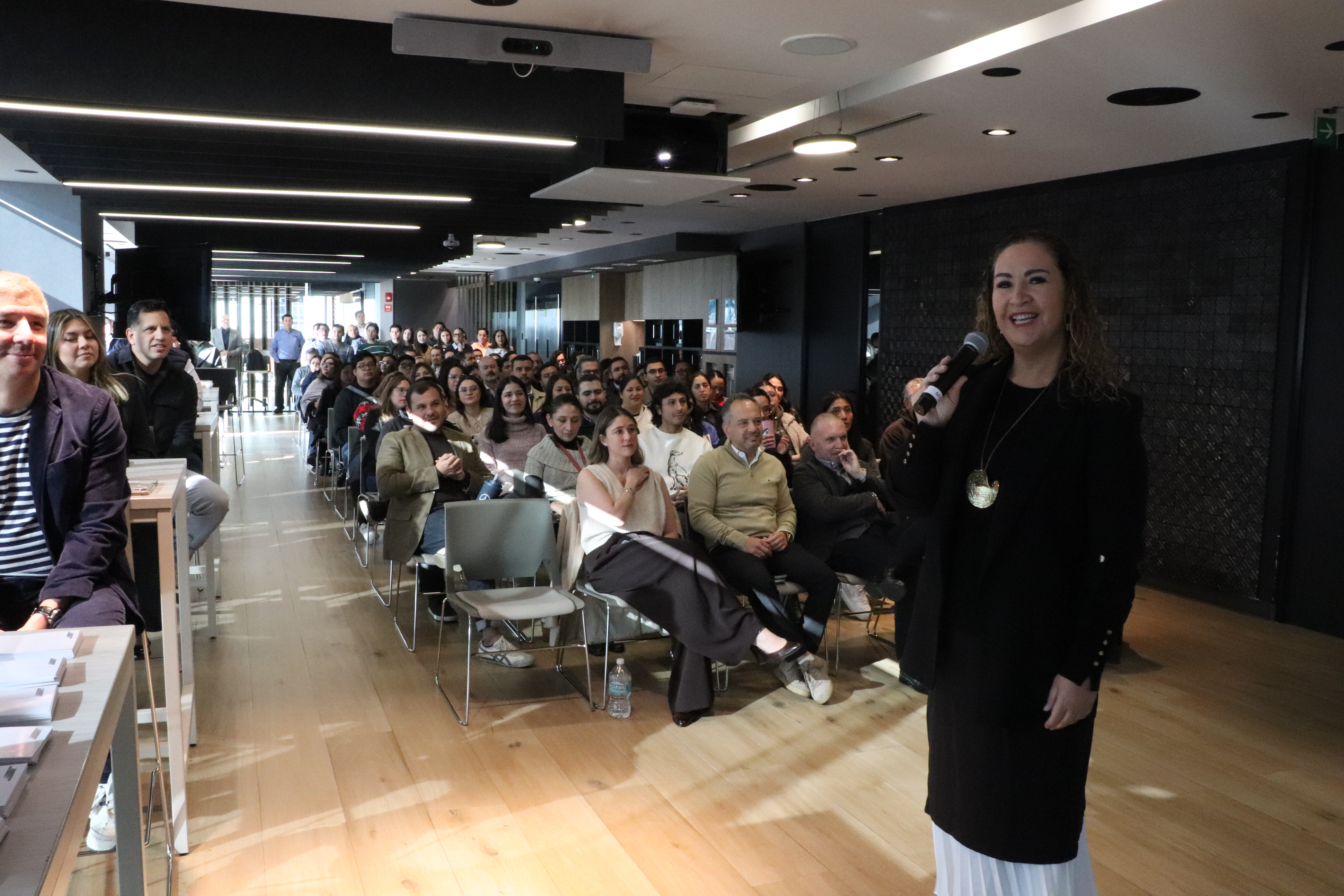 Daimler Truck México evoluciona su estructura comercial para potenciar la agilidad operativa y la cercanía con el cliente